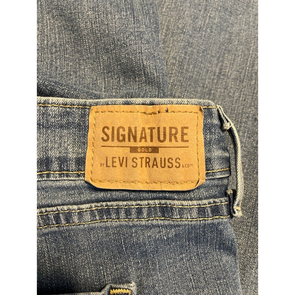 LEVIS Signature Gold -Womens 20S Jeans-40x29 "Totally Shaping" Straight-Stretch - Picture 3 of 6